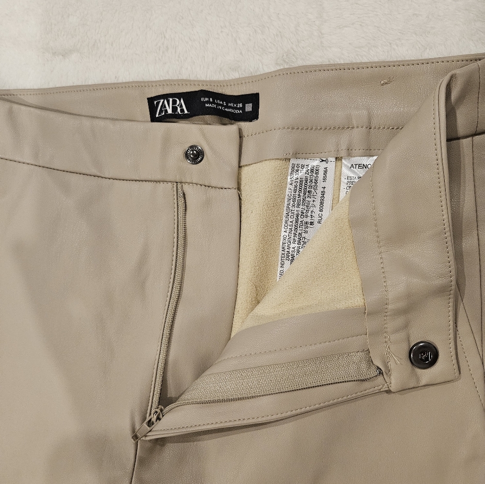 Pants - Picture 3 of 6